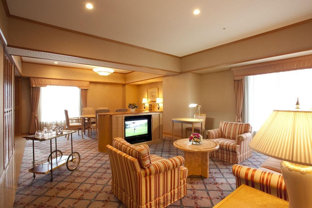 Rembrandt Hotel Ойта Екстер'єр фото
